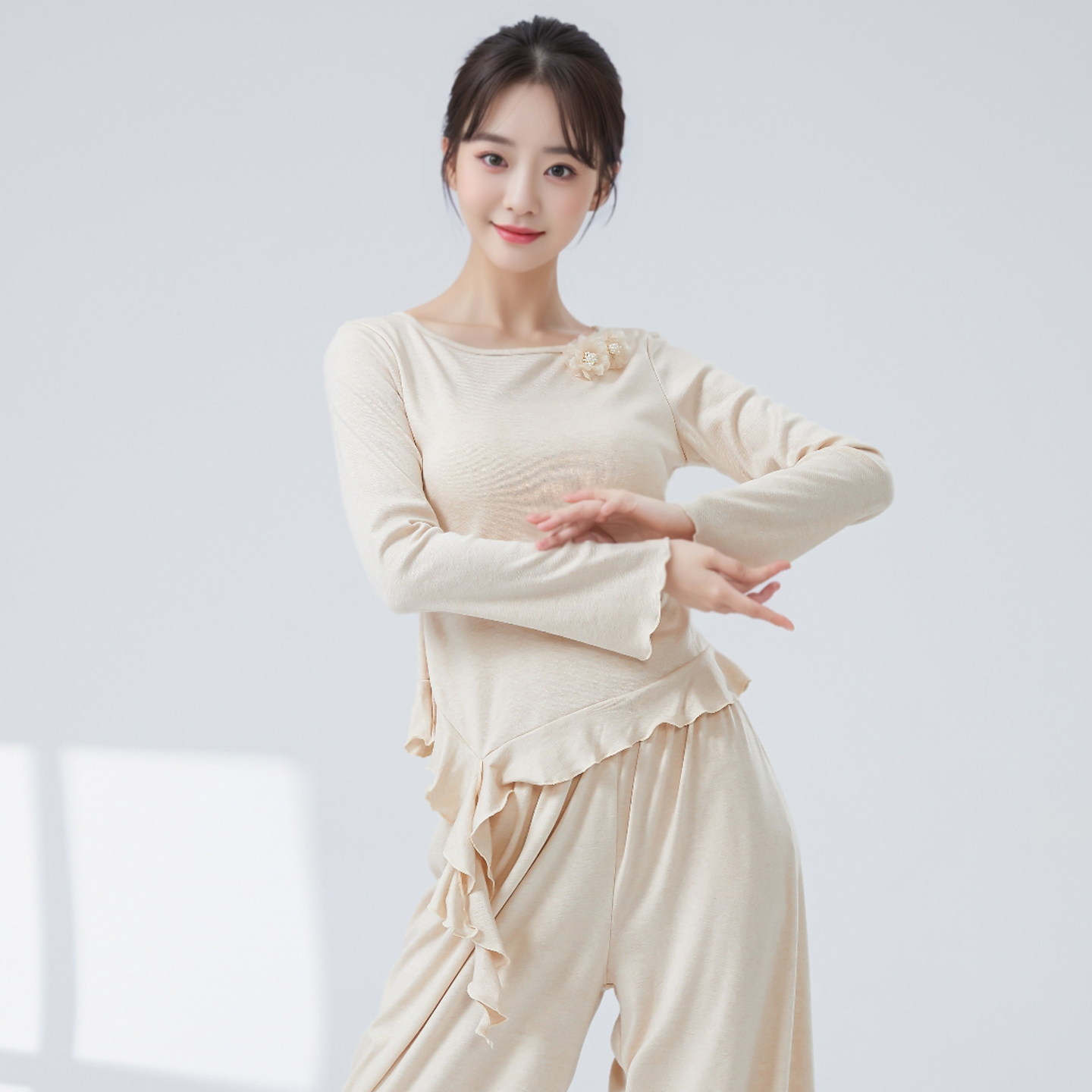 GTD成人喇叭长袖古典舞服练功服