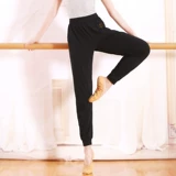 Туфли, черные штаны, 19 года