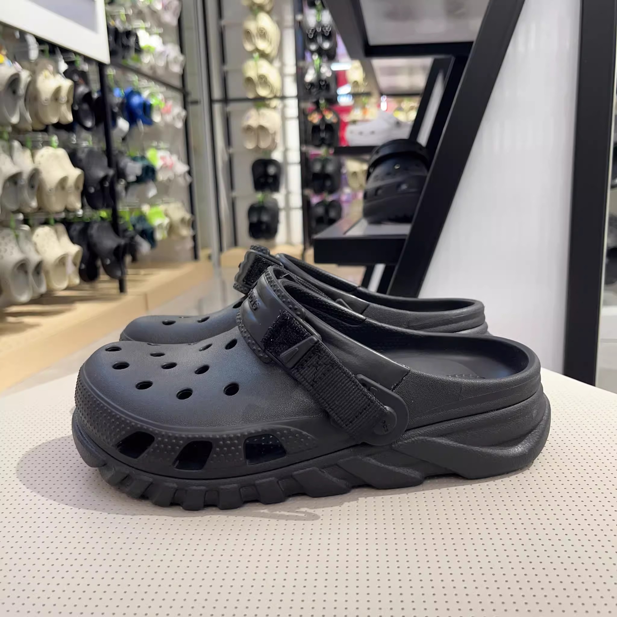 Crocs卡骆驰洞洞鞋蜗轮男鞋女鞋沙滩鞋情侣户外凉鞋拖鞋|208776