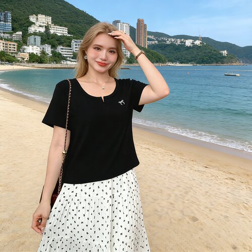 蝴蝶结刺绣V领正肩短袖T恤