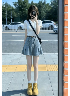 小个子高级感白色polo领短袖t恤女夏巨好看修身显瘦百搭辣妹上衣