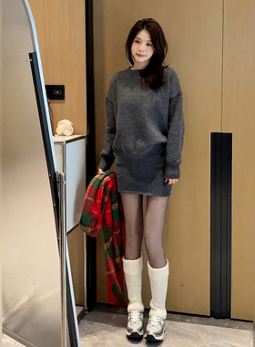 灰色针织套装连衣裙子女2025新款秋chic韩系氛围穿搭一整套装短裙