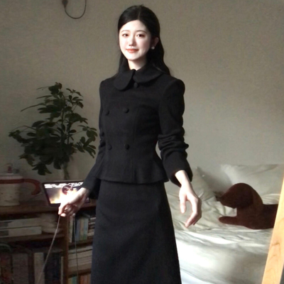 富家千金气质收腰短款夹棉毛呢子外套女冬半身短裙两件套装小个子