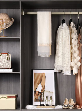 衣帽间摆件轻奢风女主卧软装饰品