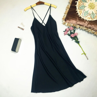 性感睡衣女夏季新款长款吊带睡衣裙冰丝绸裙子露背内搭雪纺家居服