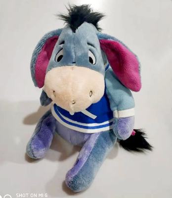 屹耳毛绒玩具公仔