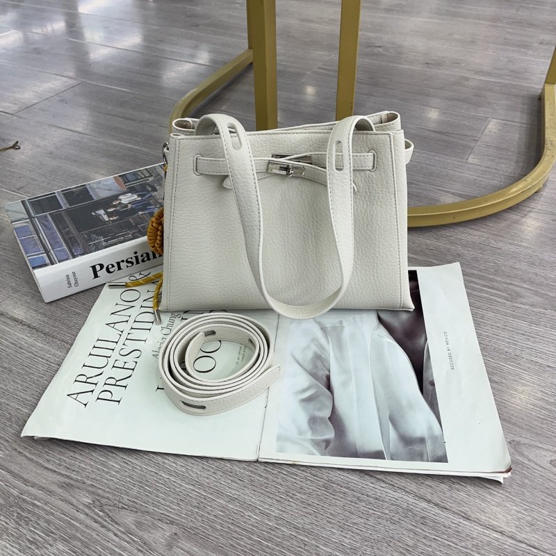 2026新款韩版荔枝纹软皮水桶包休闲纯色腋下包手提包质感单肩斜跨