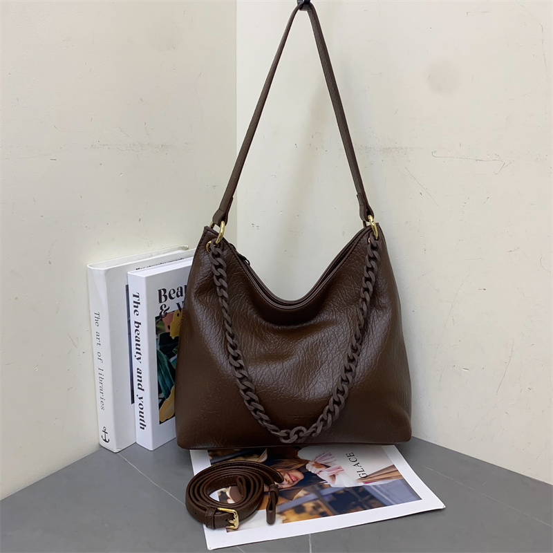 2025新款韩版时尚荔枝纹软皮托特包质感链子手提包休闲单肩斜跨包