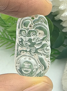 瑞龙呈吉22年老店纯天然东海老料白水晶龙牌生肖龙护身符A55-80