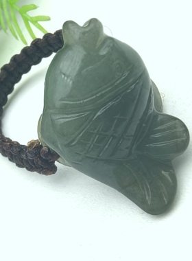 连年有余～天然水晶绿东陵原石手工雕刻鱼戒指一物一图A49-37