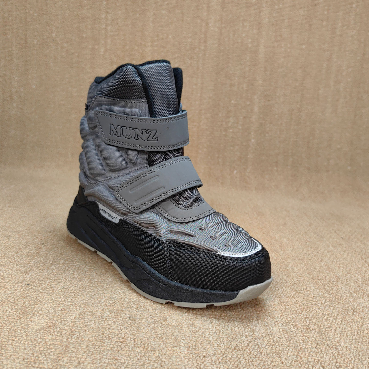 外贸男童厚羊毛防水雪地靴东北雪