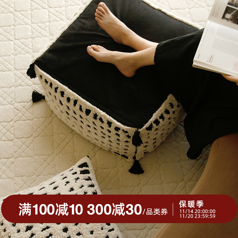 MILA米拉法式立体浮雕t绣吊穗坐墩黑白色客厅卧室休闲蒲团懒人沙