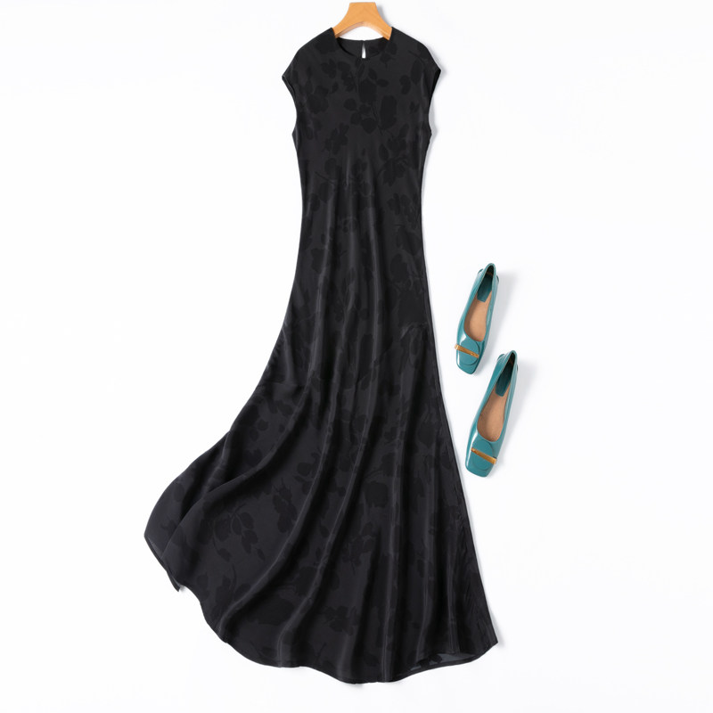 婀娜人鱼裙！显瘦斜裁真丝连衣裙