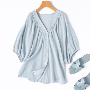 “海风小衫”凉意真丝双绉V领蝙蝠灯笼袖清新日系衬衫上衣宽松夏