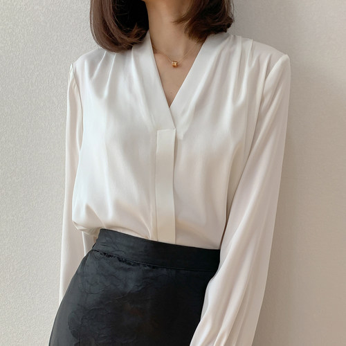 “优雅lady”真丝V领法式衬衫