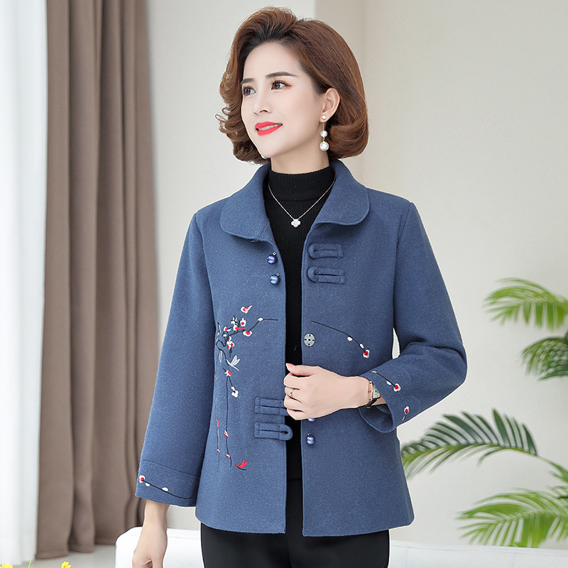 中老年妈妈秋冬装毛呢外套厚奶奶冬季呢子上衣老年人60岁衣服女