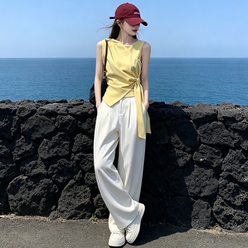 黄色侧绑带收腰设计感吊带背心女2026夏季韩系小众别致不规则上衣