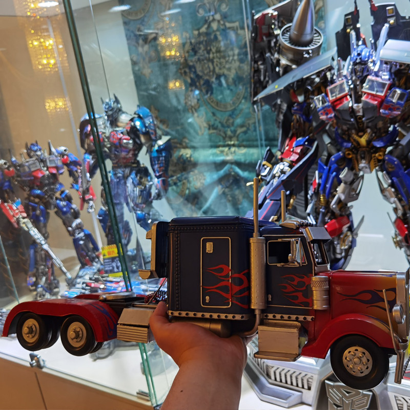 美式创意复古变形金刚擎天柱gi手工铁艺纸巾盒抽纸盒造型装饰摆件