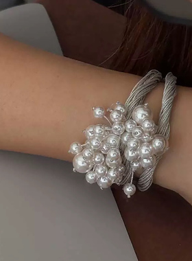 时尚百搭玻璃体珍珠花朵吊坠项链女银色金属链条简约气质配饰发绳