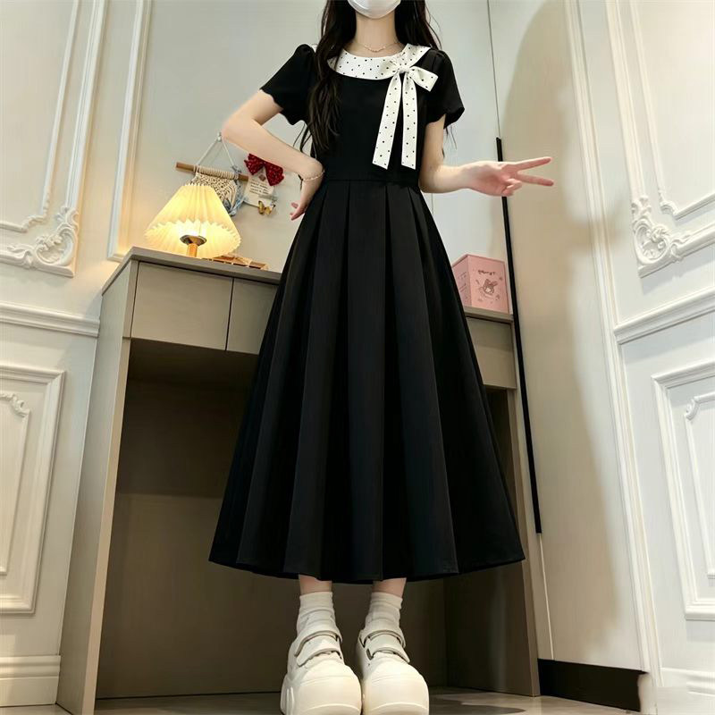 少女法式气质连衣裙夏赫本风黑色裙子初高中大学生甜美减龄中长裙