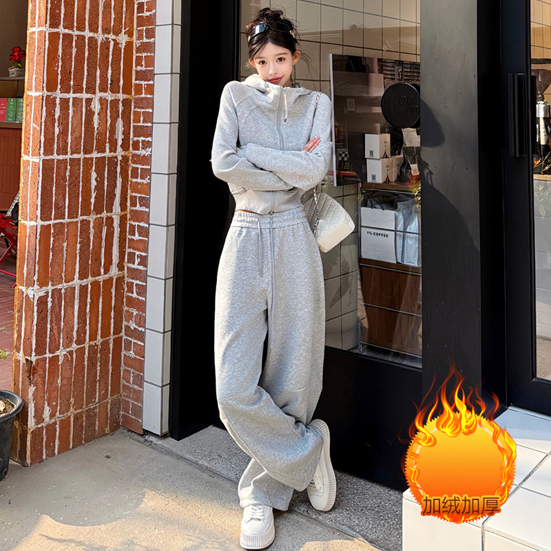 加绒加厚休闲运动套装女初高中学生冬季连帽卫衣外套阔腿裤两件套