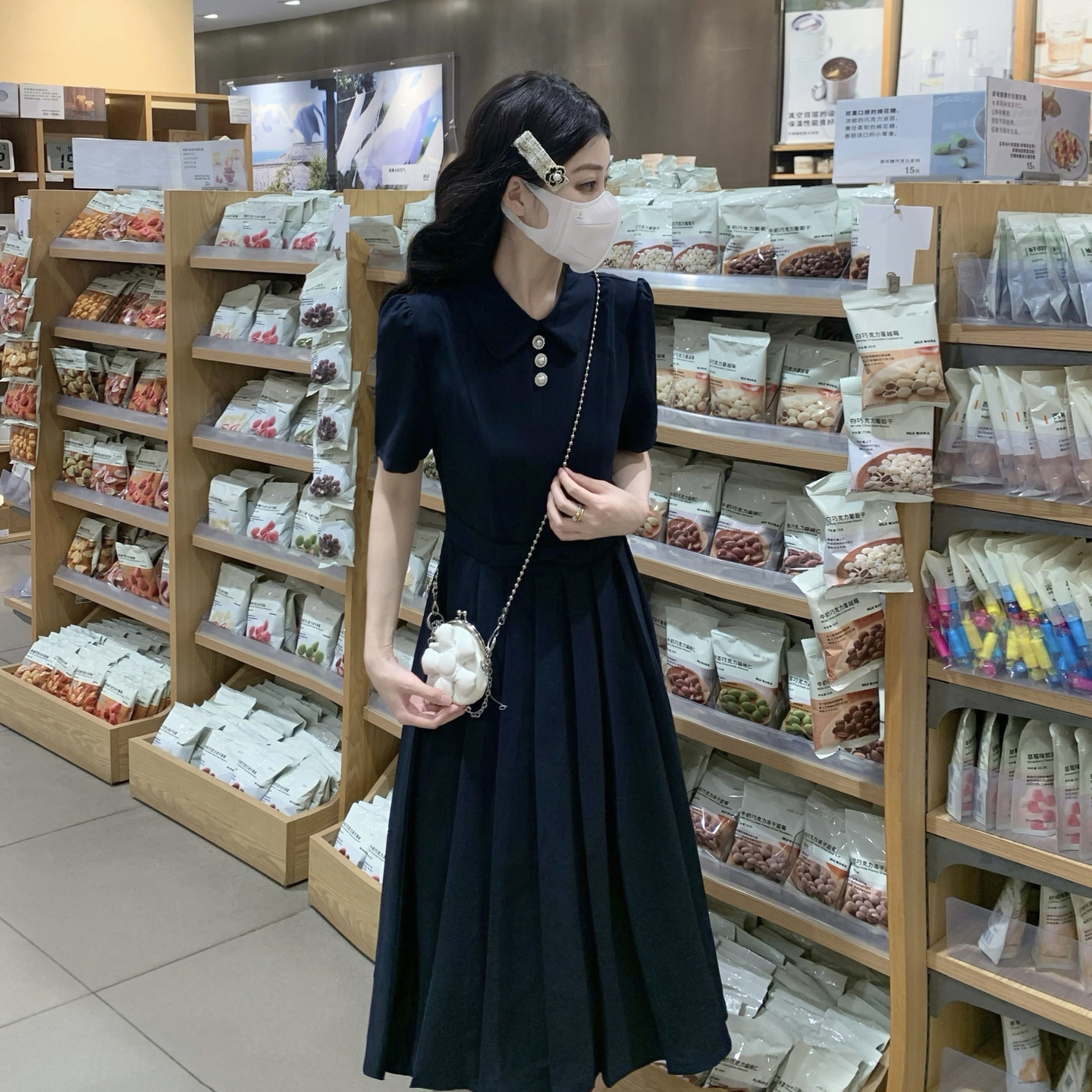 少女甜美法式气质连衣裙夏初高中大学生时髦chic翻领学院风中长裙