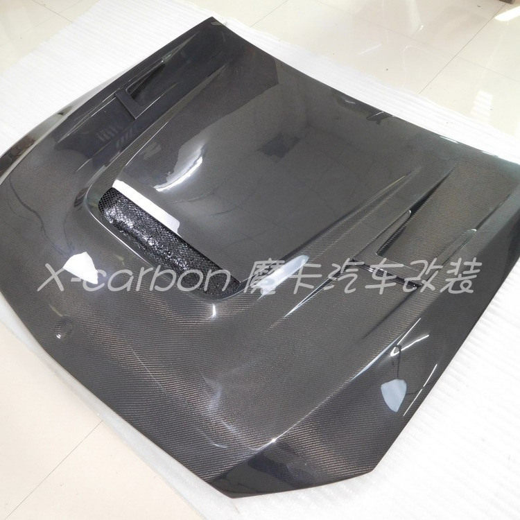 奔驰C级AMG-C63改装碳纤维开孔机盖Benz C63升级碳纤轻量化引擎盖