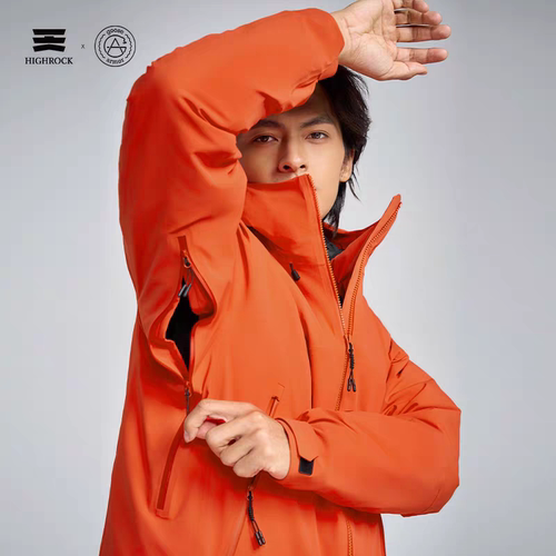 赠礼品》天石鹅铠甲金标P棉棉服