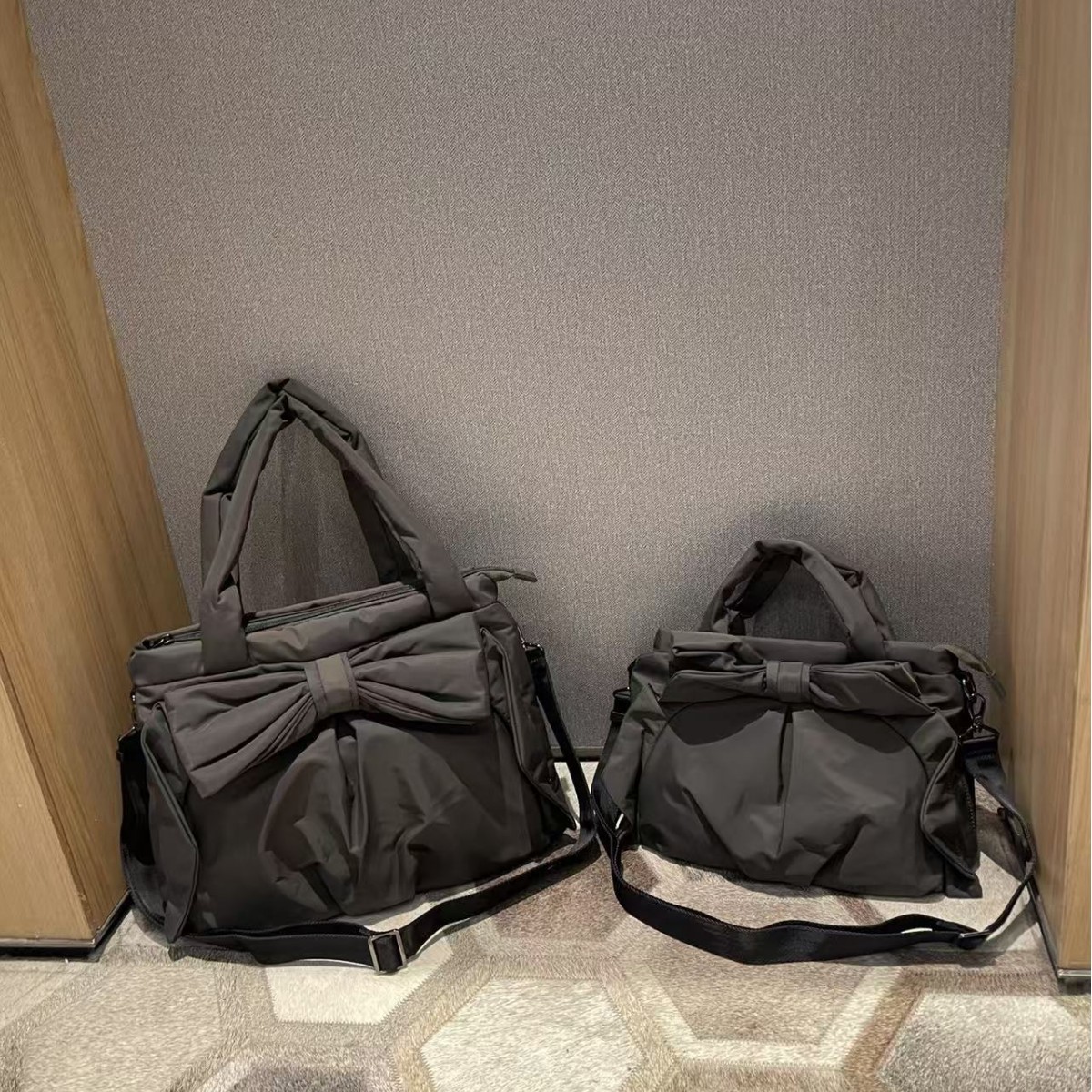 韩国尼龙布蝴蝶结手拎斜挎包女2025新款大容量简约通勤单肩托特包