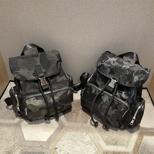 港风休闲尼龙布翻盖背包