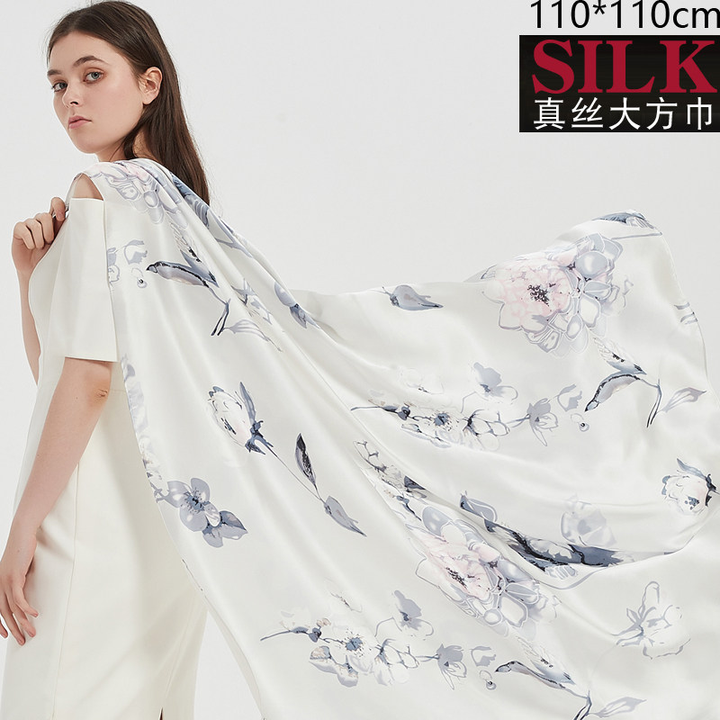 新品丝绸围巾女士素绉缎大方巾印花披肩古典青花瓷订做纯真丝丝巾
