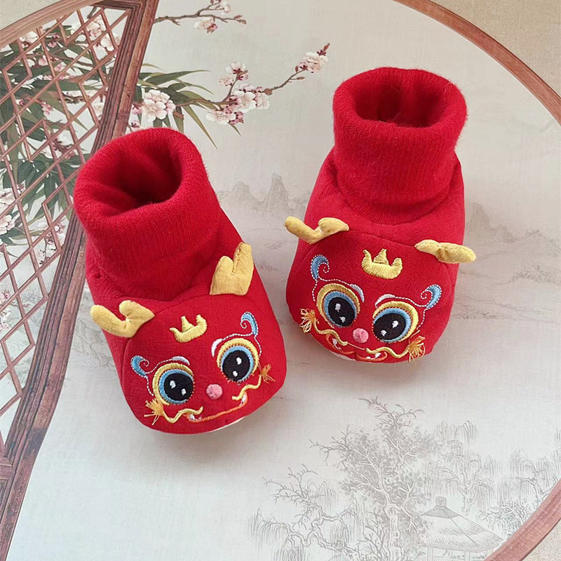 新生儿加绒加厚保暖鞋龙年虎头鞋