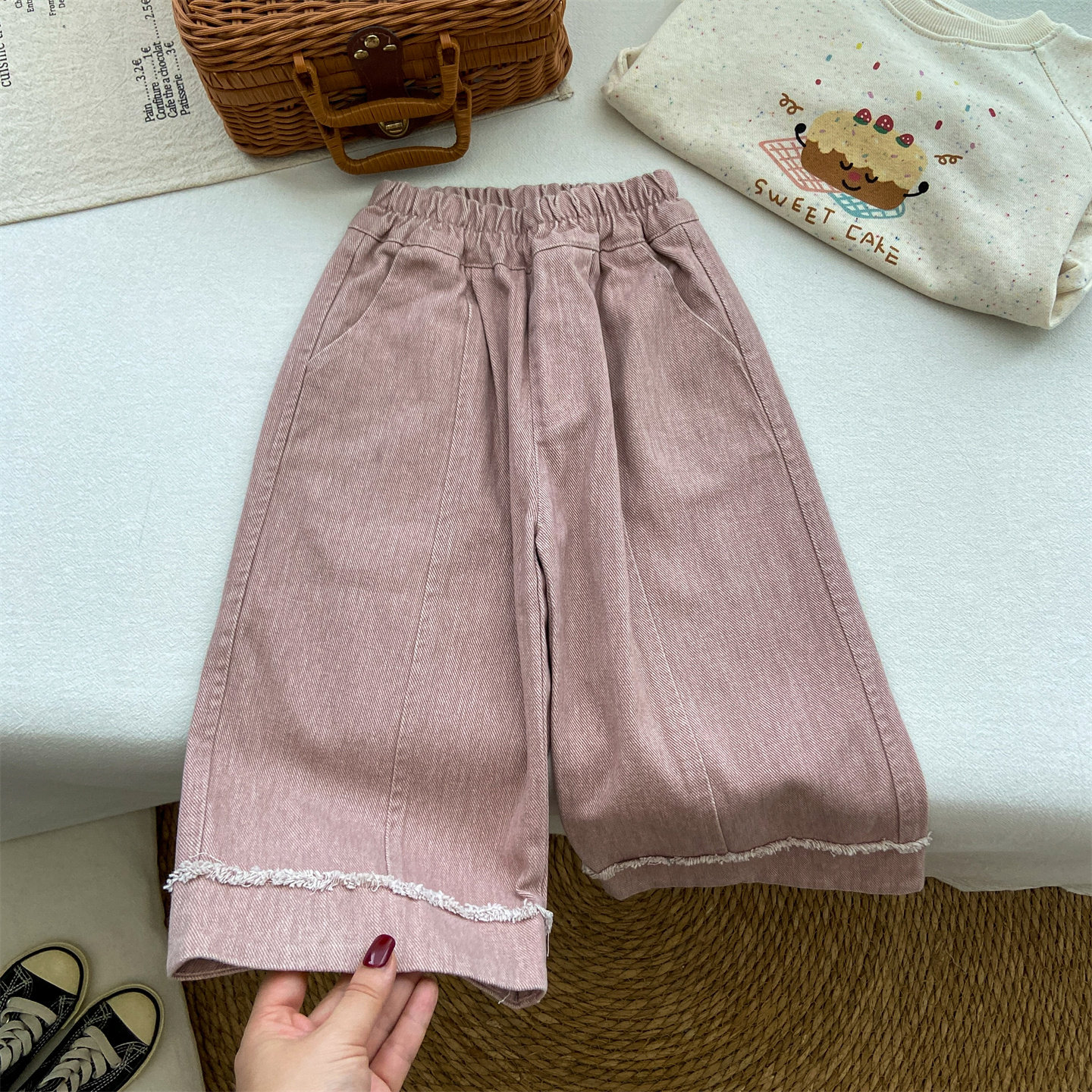 女童裤子春秋款2026新款春季粉色韩系阔腿裤时髦宽松直筒裤长裤潮