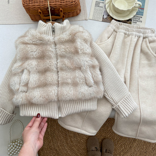 女童冬装2025新款洋气时髦套装加厚加绒仿皮草毛毛衣外套直筒裤潮