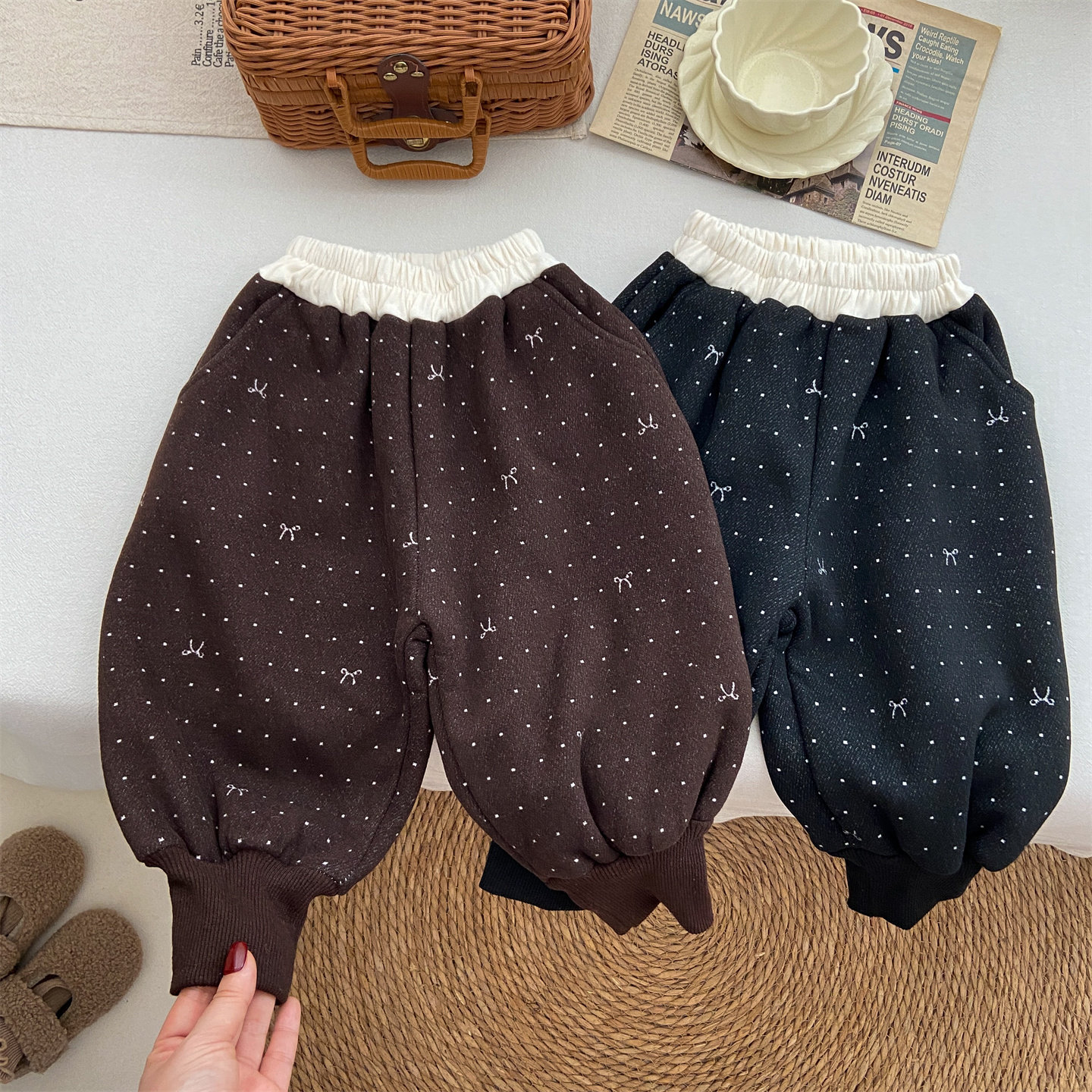 保暖羊羔绒毛呢灯笼裤冬季新品
