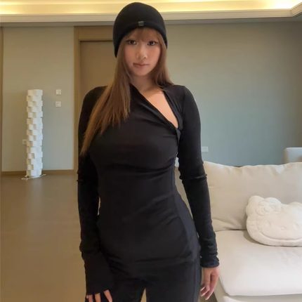 卡戴珊Skims斜肩不对称轻柔系列 纯色打底长袖上衣