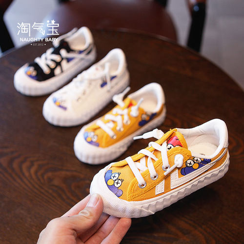 秋季低帮中大童卡通风帆布鞋子