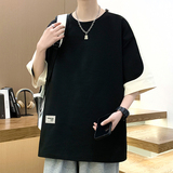 黑色