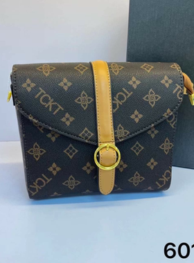 CaldiceKris-凯文TckT佐尚系列女包6018