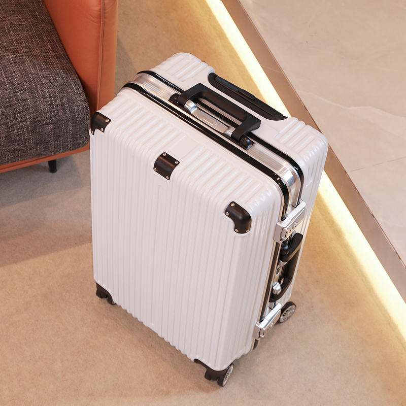 行李箱拉杆箱铝框款旅行箱密码箱