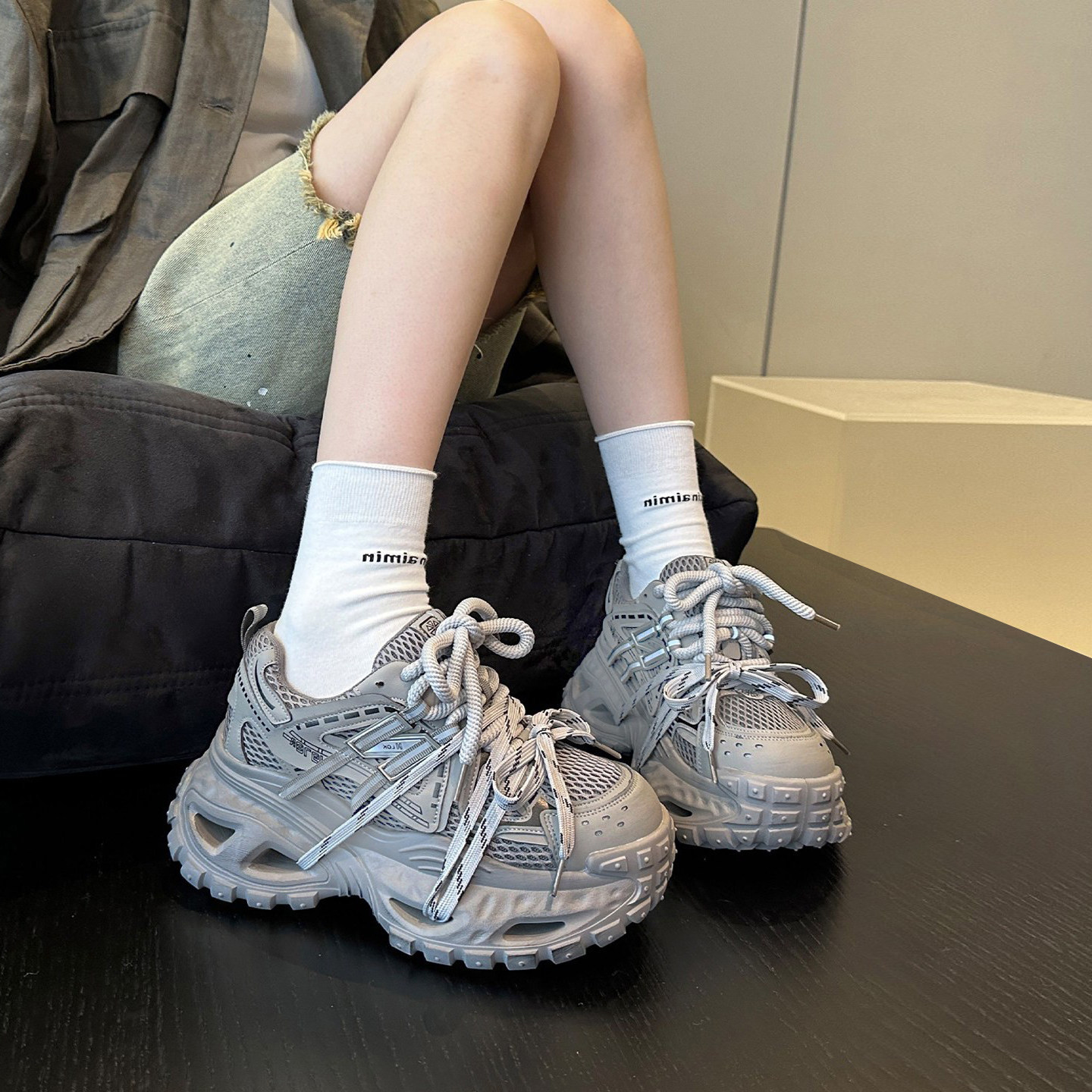 港风潮酷新版~擦色配阔腿裤小众小个子增高厚底老爹鞋女鞋运动鞋