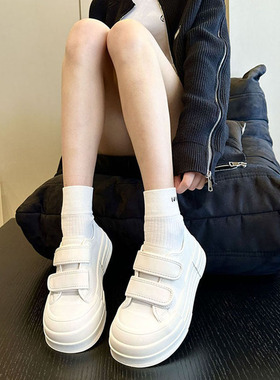 日系甜酷妹~真皮大头小白鞋女板鞋厚底2026新款魔术贴时尚休闲鞋