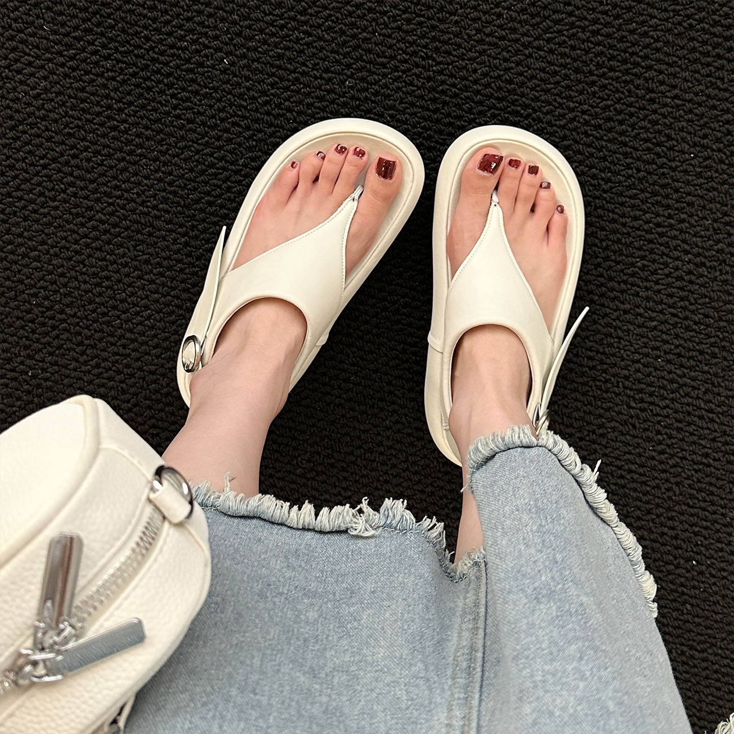 夏季流行尖货~韩版软底厚底夹趾夹脚人字拖凉鞋女海边度假沙滩鞋,女鞋,人字拖,淘宝优惠券,粉丝福利购,淘宝优惠卷