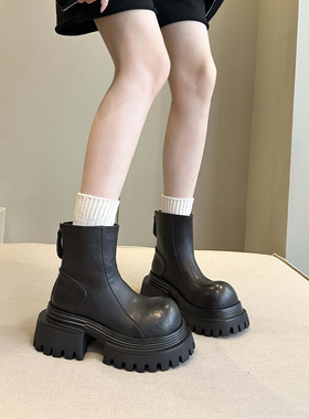 秋冬甜酷+港风新品增高显瘦厚底大头瘦瘦靴马丁靴女短靴子加绒