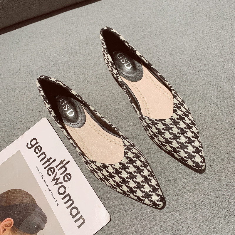 法式复古千鸟格子低跟浅口单鞋女春3CM粗跟尖头套脚女鞋黑色2026