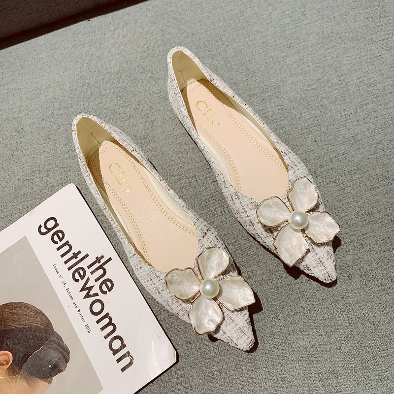 2025春季新款韩版时尚金属花朵装饰浅口尖头瓢鞋舒适软底平底鞋女,女鞋,浅口单鞋,淘宝优惠券,粉丝福利购,淘宝优惠卷