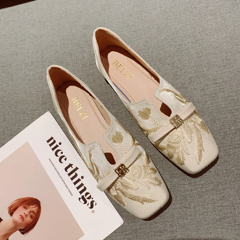 2025年新款国风刺绣一字蝴蝶结复古方头平底单鞋女舒适软底豆豆鞋,女鞋,浅口单鞋,淘宝优惠券,粉丝福利购,淘宝优惠卷