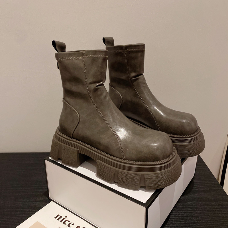 时尚套筒弹力瘦瘦短靴增高马丁靴