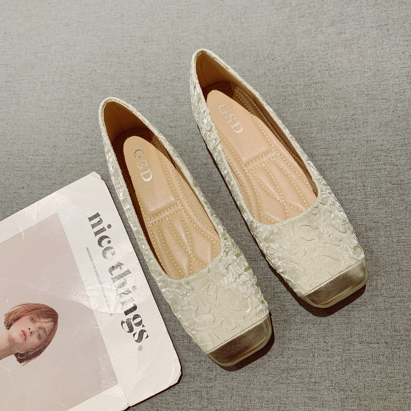 小香风仙女温柔晚晚2025春夏新款鞋子亮片浅口方头平底豆豆单鞋女,女鞋,浅口单鞋,淘宝优惠券,粉丝福利购,淘宝优惠卷