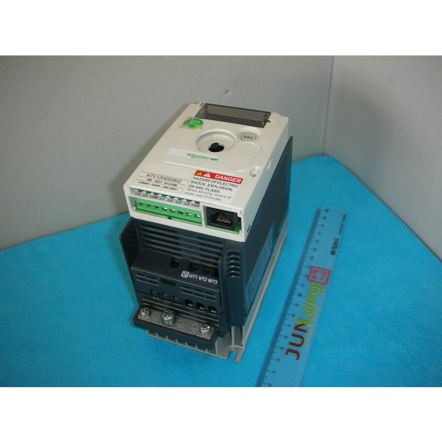 Schneider/施耐德  变频  ATV12H055M2  询价